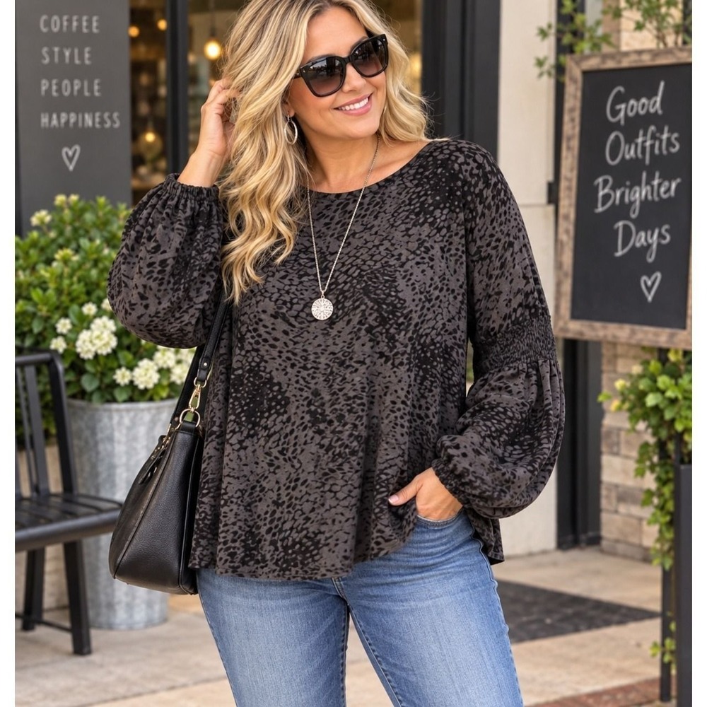 Chicos Womens Animal Print Balloon Sleeve Top Grey Black Size 3 XL